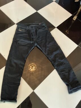 Diesel Men's Relaxed Black Jeans